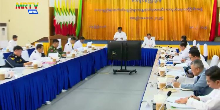 ခဲအရည်ကျိုလုပ်ငန်းစည်ကမ်းချက်များ ပြုစု
