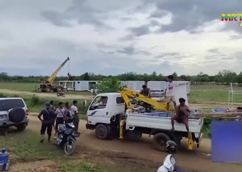 ငလျင်သင့်ဝန်ထမ်းများ Modular House ၌ ပြောင်းရွှေ့ရန်စီစဉ်