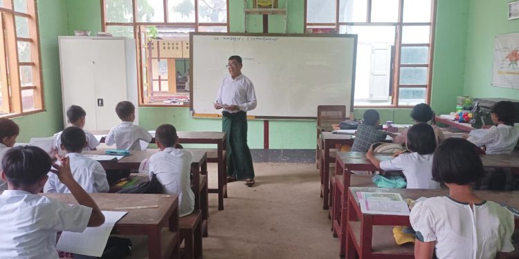 အခြေခံပညာကျောင်းများ အားလုံး စတင်ဖွင့်လှစ်