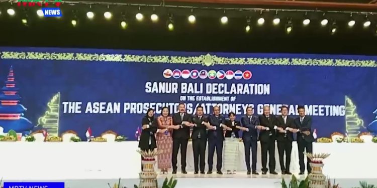 အာဆီယံနိုင်ငံများအကြား ဥပဒေရေးရာပူးပေါင်းဆောင်ရွက်ရန် လုပ်ဆောင်