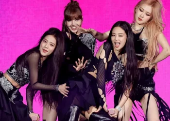 Wasserman Music နှင့် BLACKPINK အဖွဲ့ဝင် လီဆာ စာချုပ်ချုပ်