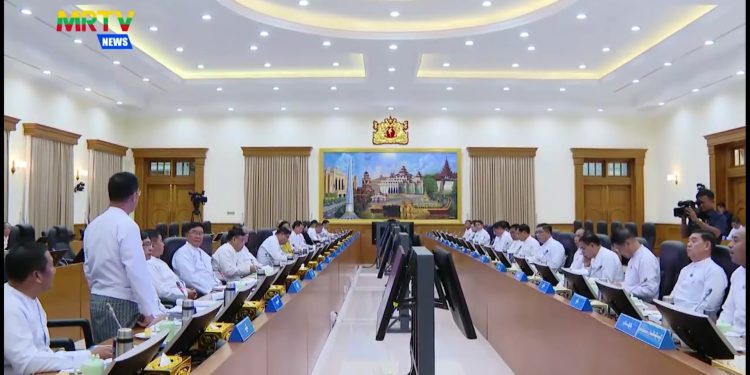 တက္ကသိုလ်ဝင်တန်း မအောင်သူ ၅ သန်းခန့်ရှိဟု ယာယီသမ္မတ ပြော