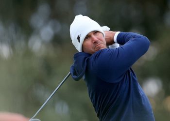 LIV Golf နှင့် အမေရိကန်ဂေါ့ဖ်သမား ဘရုခ်ကိုအပ်ကာ လမ်းခွဲ