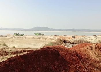 မကွေး၌ မြစ်သဲကျောက် ဈေးကျဆင်း‌