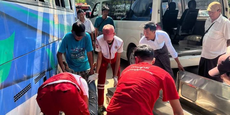 YBS ၆၅ ဘရိတ်ပေါက်ဝင်တိုက်မှု လမ်းလျှောက်သူတစ်ဦး သေဆုံး