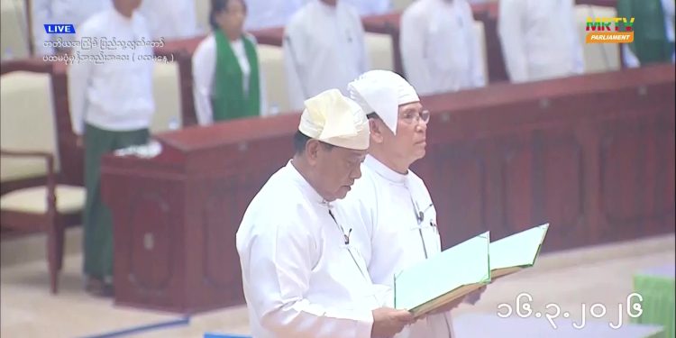 ပြည်သူ့လွှတ်တော်ဒုတိယဥက္ကဋ္ဌအဖြစ် ဦးမောင်မောင်အုန်းအား တင်မြှောက်