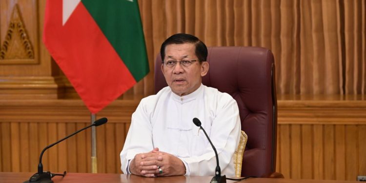 ‎နိုင်ငံ နှင့် ပြည်သူအကျိုး ဦးထိပ်ပန်ဆင် ဆောင်ရွက်မည်ဟု နိုင်ငံတော် သမ္မတ ပြော
