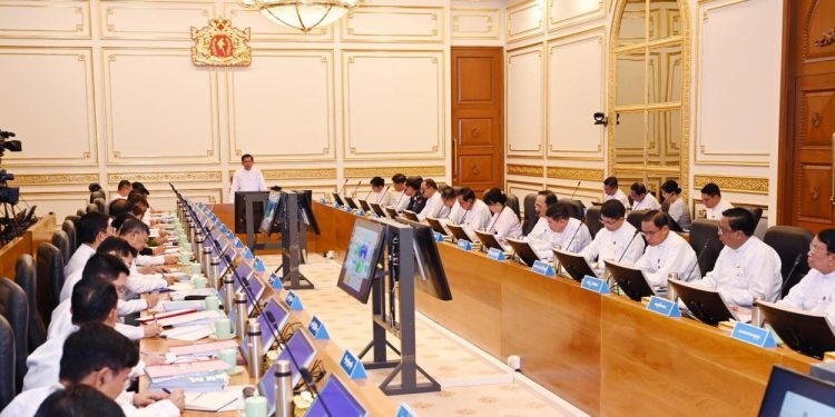 အမျိုးသားရေဥပဒေပြဋ္ဌာန်းရန် ဆောင်ရွက်နေဟု သမ္မတပြော