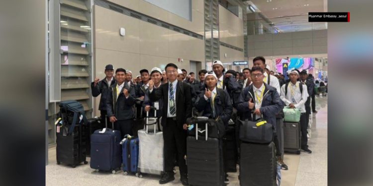 မေလတွင် ကိုရီးယားသို့ မြန်မာလုပ်သား ၄၀၀ နီးပါး စေလွှတ်နိုင်ခဲ့